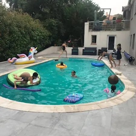 Tres Agreable Avec Piscine